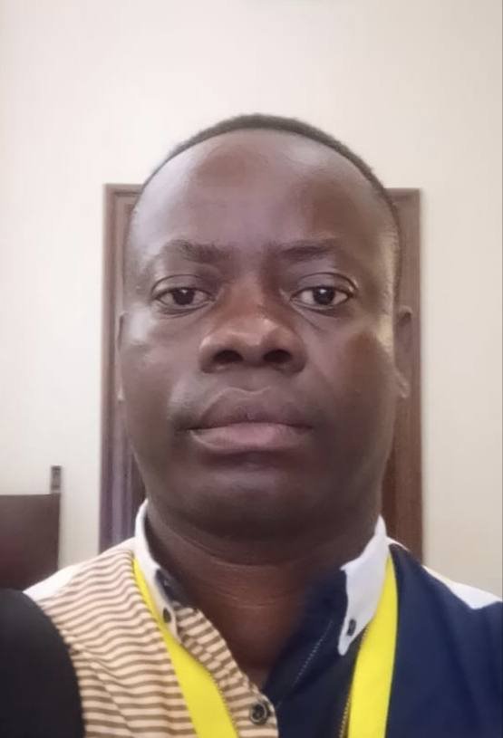 P. Yonel Mienagata, directeur spirituel